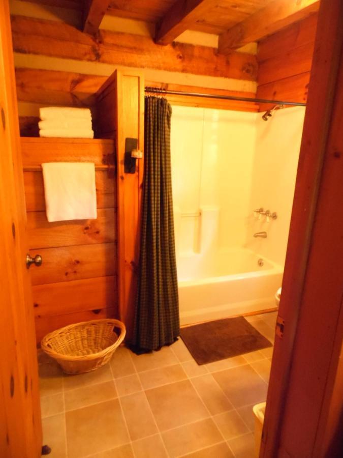 Fiddlers Roost B&B Cabins Galax Exterior foto